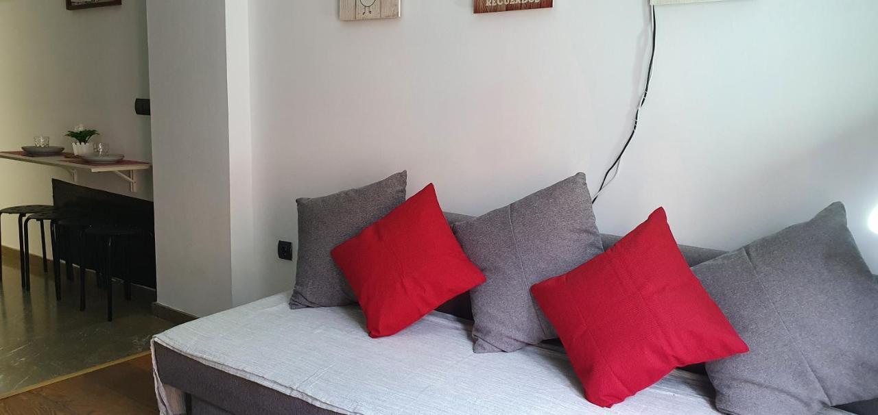 Apartamento Centro มาลากา ภายนอก รูปภาพ